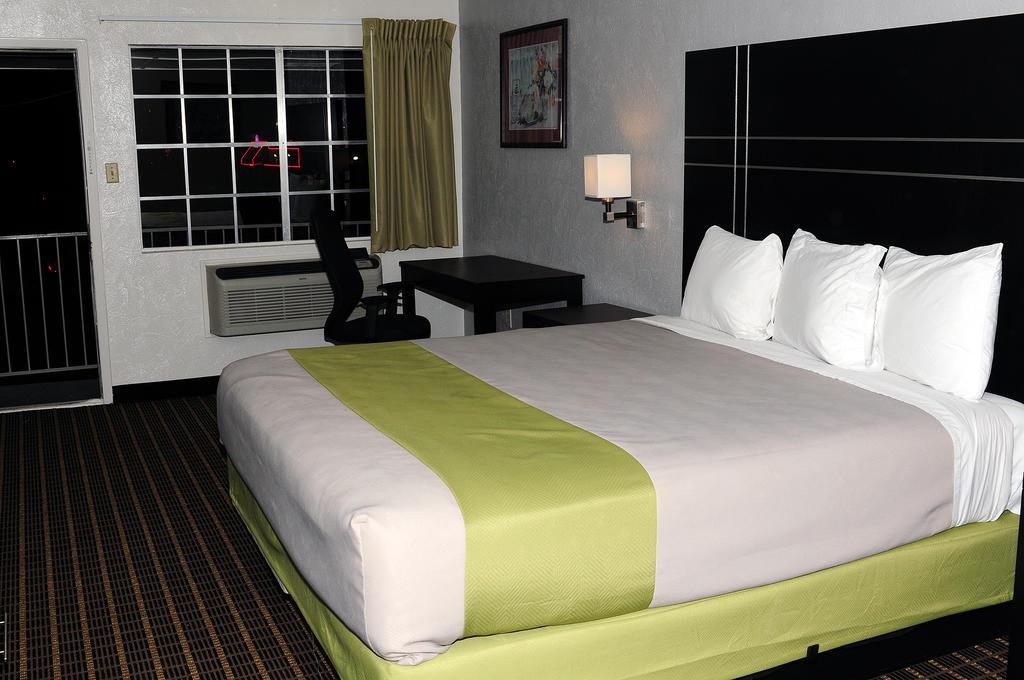 Quality Inn Gonzales Luaran gambar
