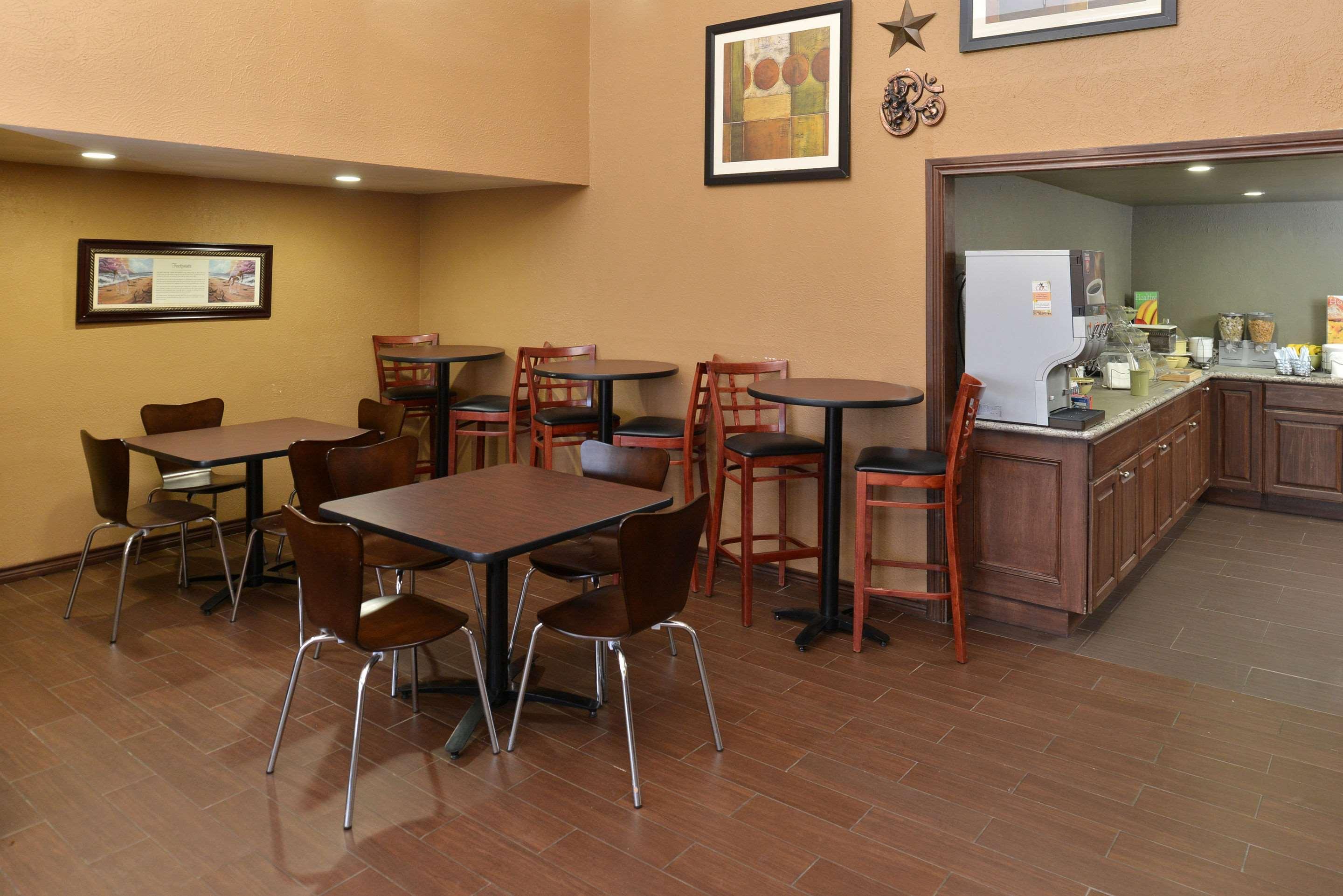 Quality Inn Gonzales Luaran gambar