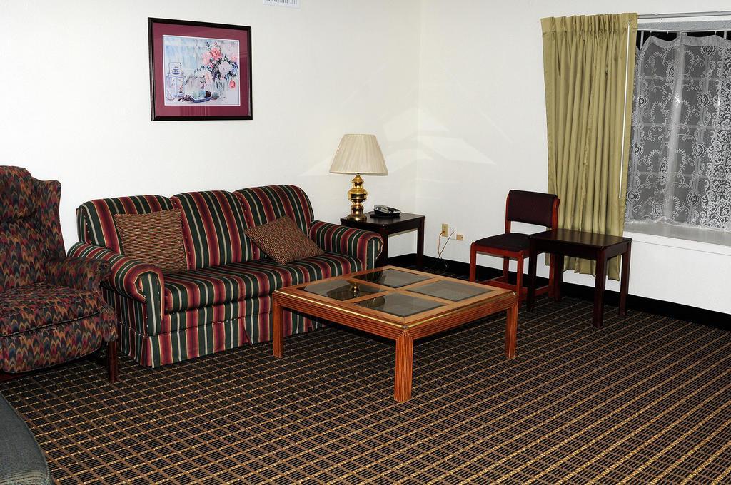 Quality Inn Gonzales Luaran gambar